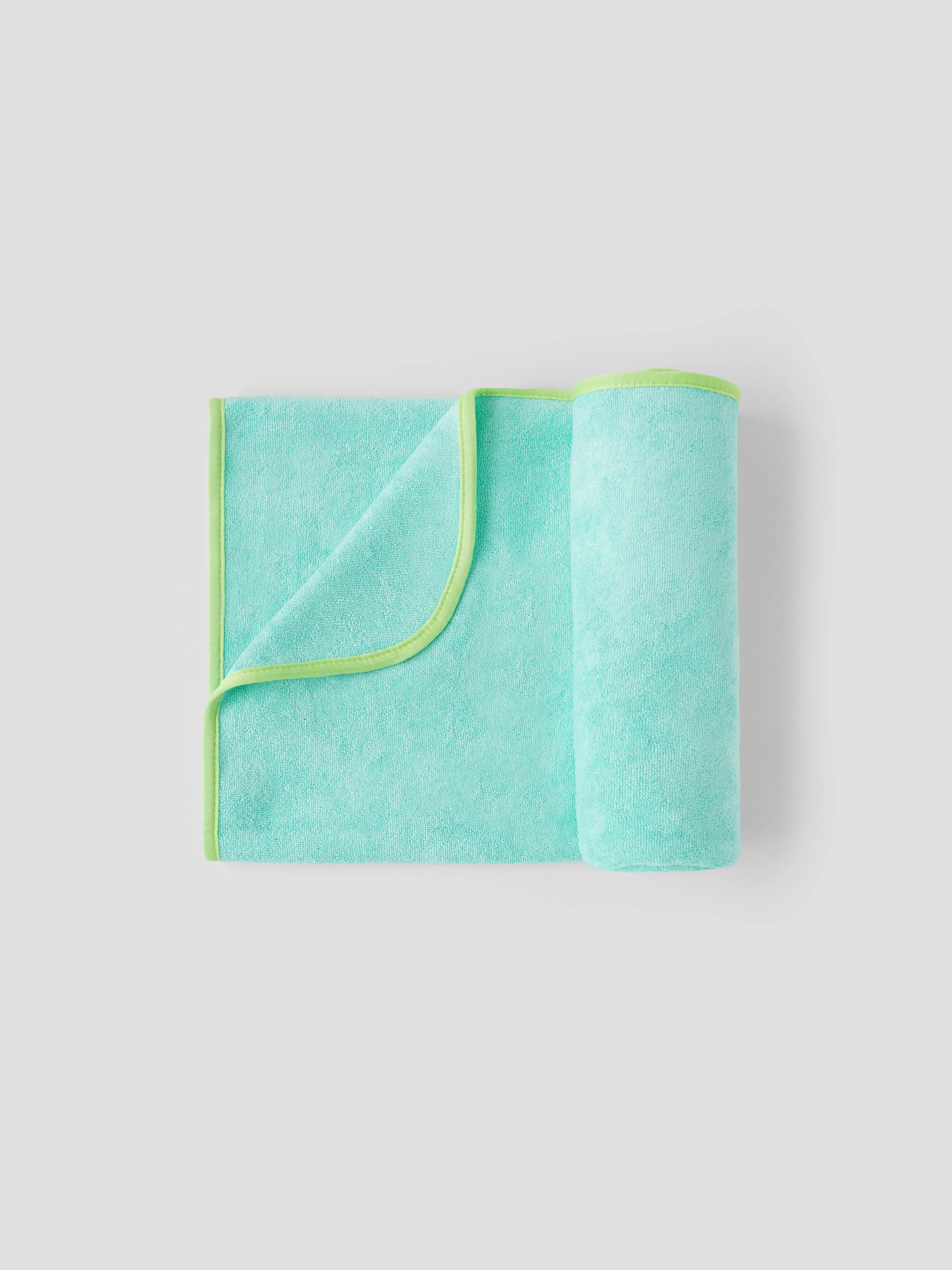 Newborn Bathing Towel – Lightweight, Extra-Absorbent, and Skin-Safe Cotton Towel for Babies(color and design may vary depending on availability) - Image 7