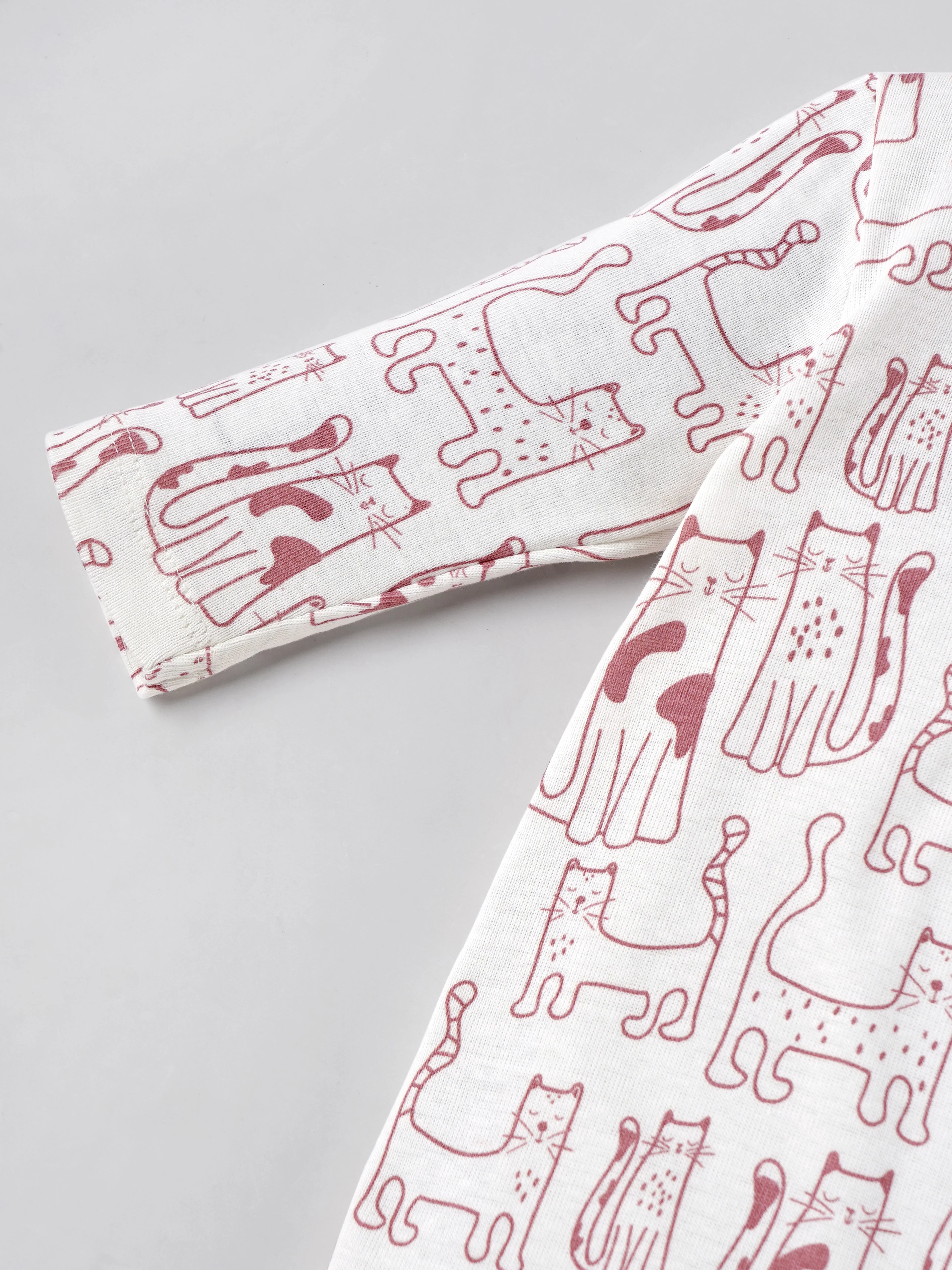 Popees Soft & Stylish All-Over Printed Sleepsuit(0-6 Months)for Newborn Babies - Image 4