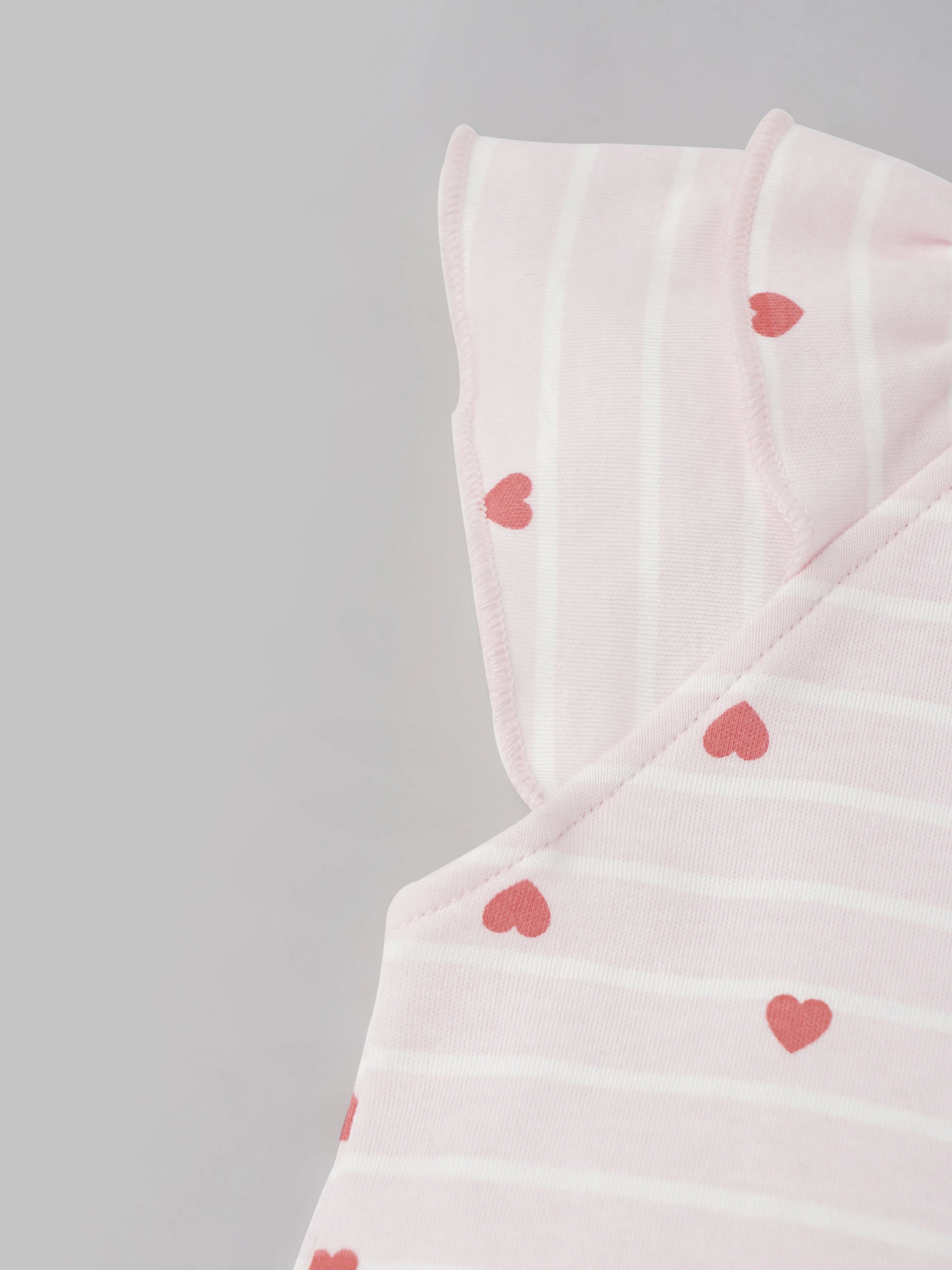 Popees Heart-Printed Half Sleeve Front Open Top for Baby Girls (0–9 Months) - Image 3