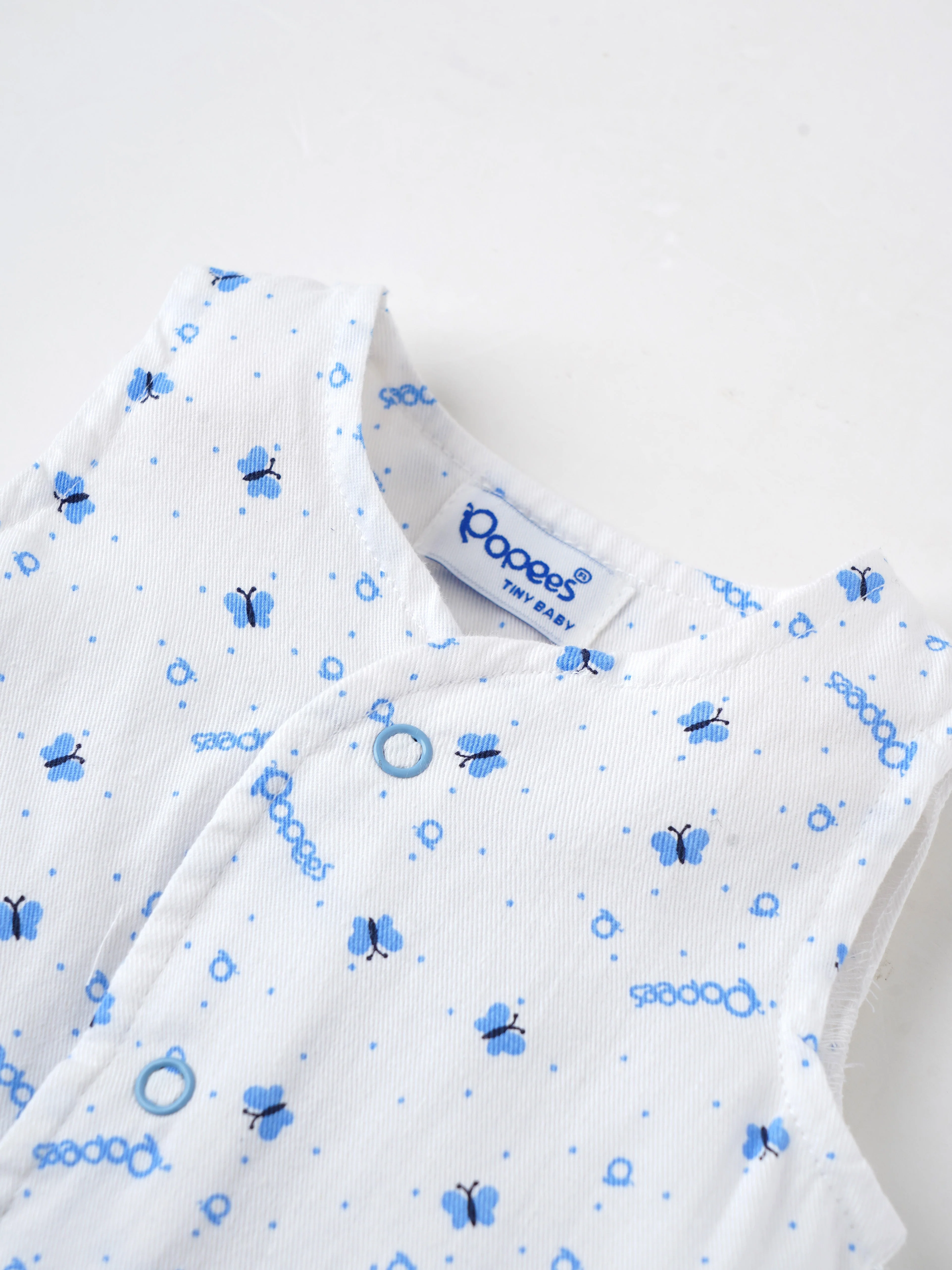 Popees Printed Front Open Sleeveless Jhabla (0–6 Months) for Babies - Image 3