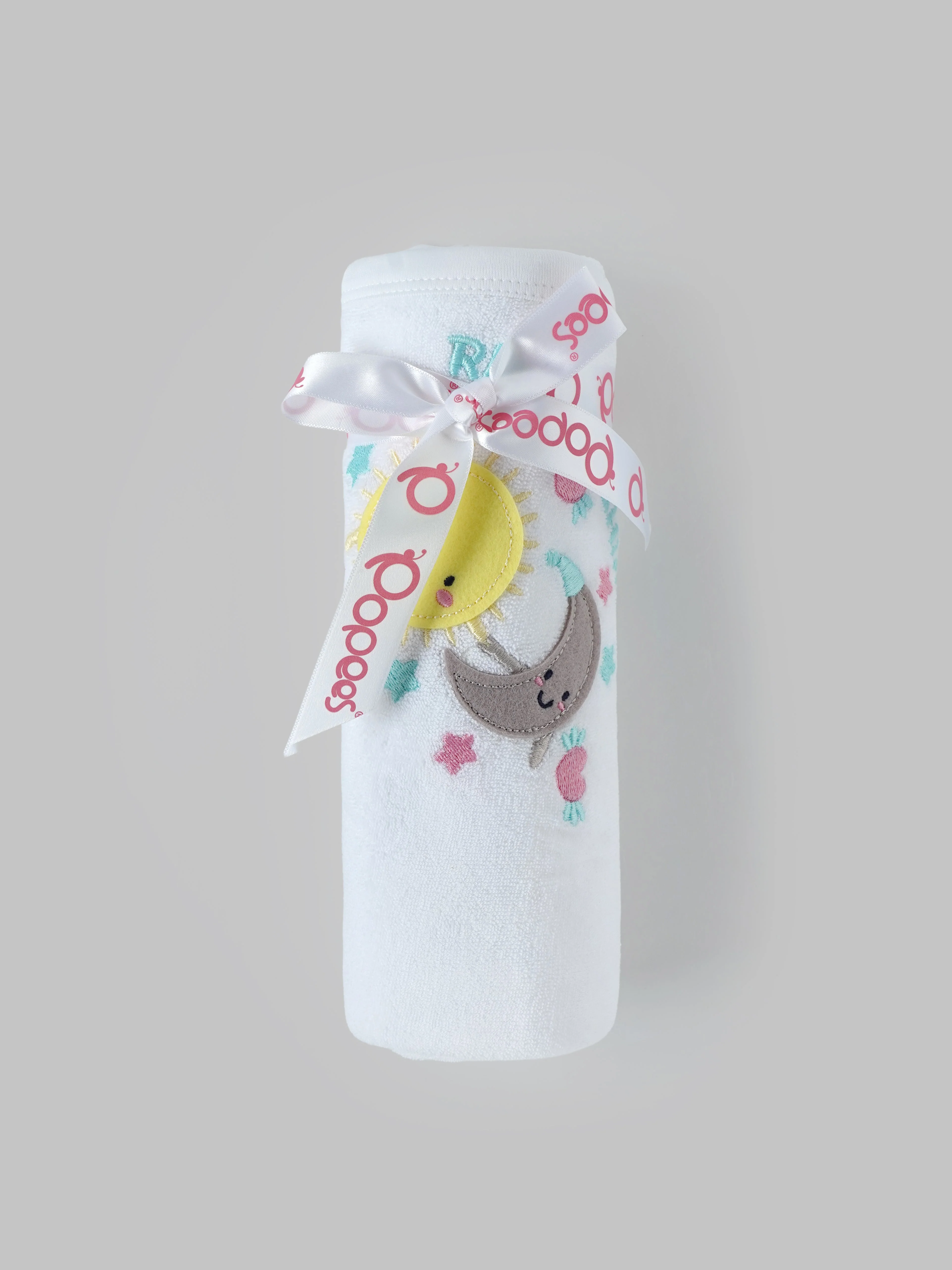 Popees Soft Cotton Adorable Sun & Moon Embroidery Towel For Newborn Babies