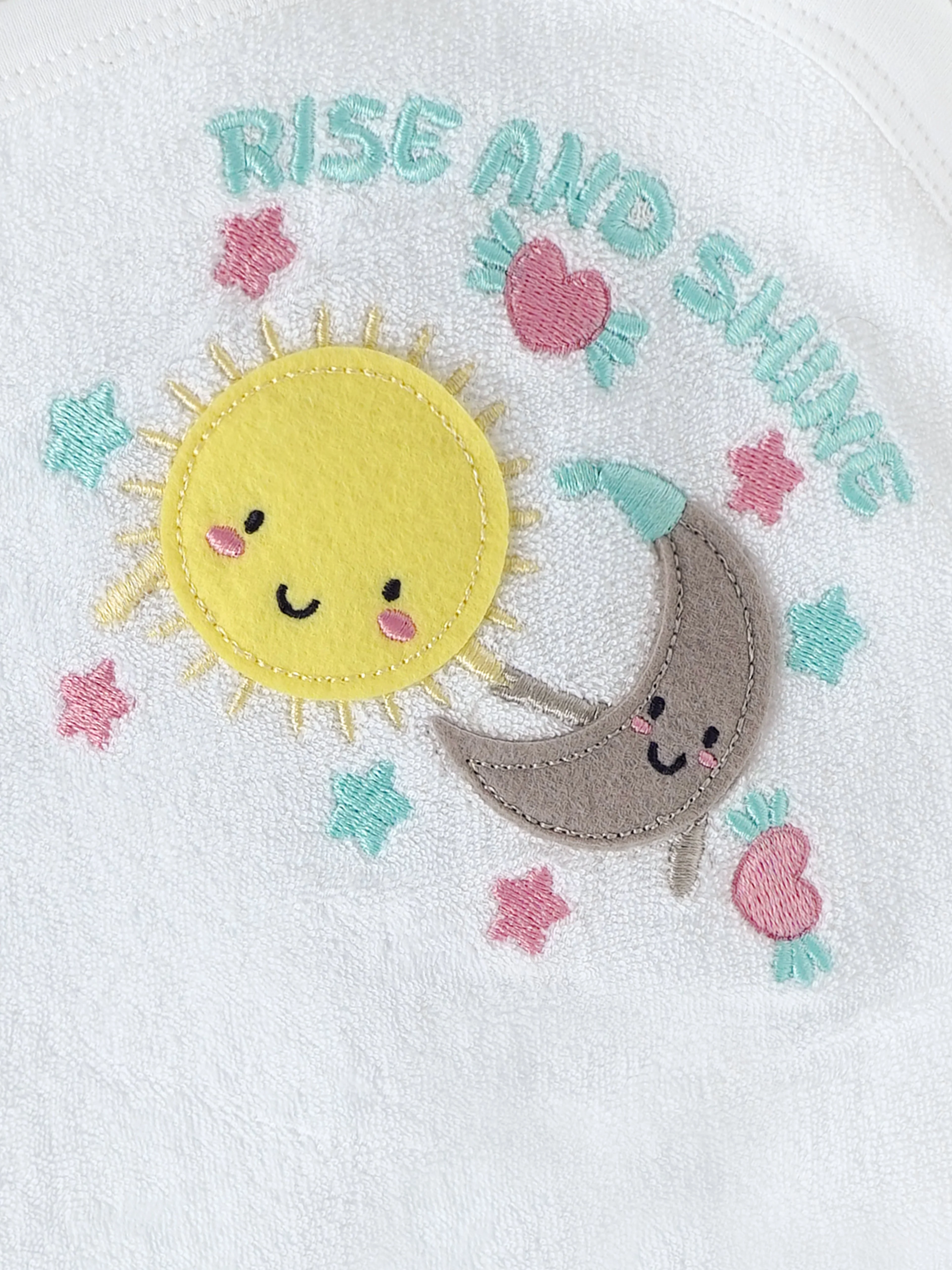 Popees Soft Cotton Adorable Sun & Moon Embroidery Towel For Newborn Babies - Image 3